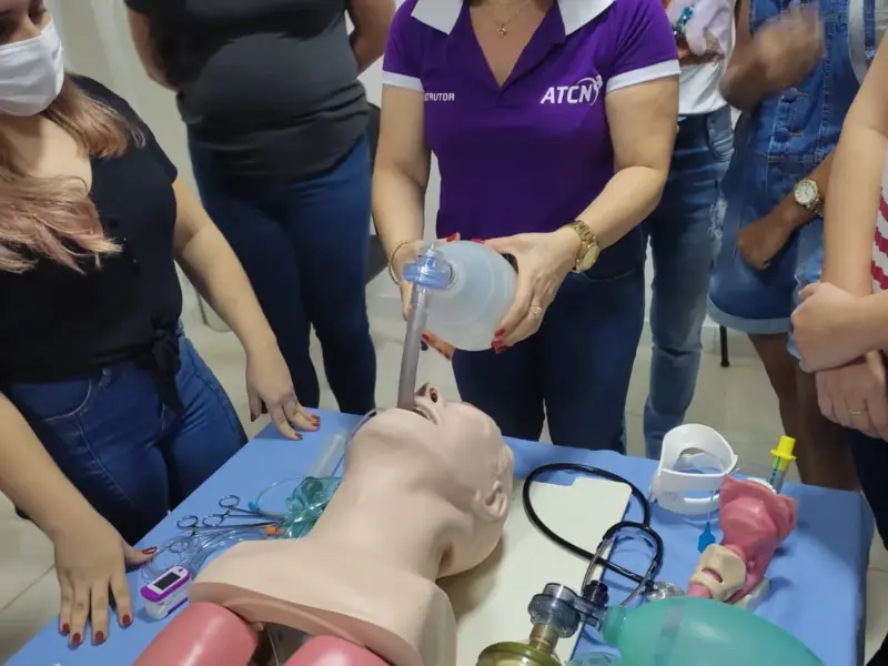 Turma do curso ATNS em atividade prática, foto 4
