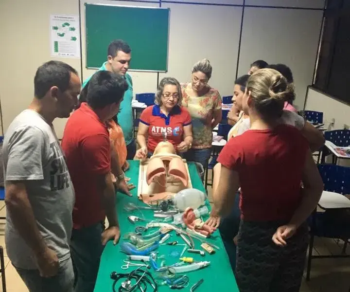 Turma do curso ATNS em atividade prática, foto 7