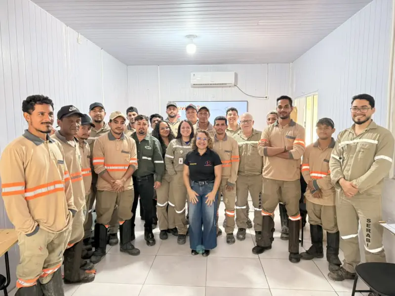 Turma do curso Emergências em Áreas Remotas em atividade prática, foto 17