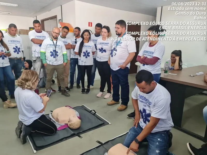 Turma do curso Primeiros Socorros para Empresas em atividade prática, foto 5